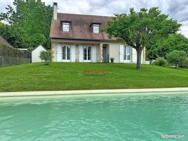 Pavillon 7 pièces 152 m²