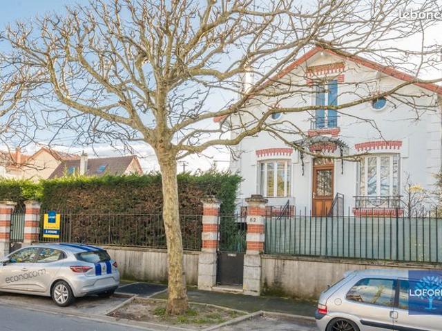 Pavillon 7 pièces 153 m²