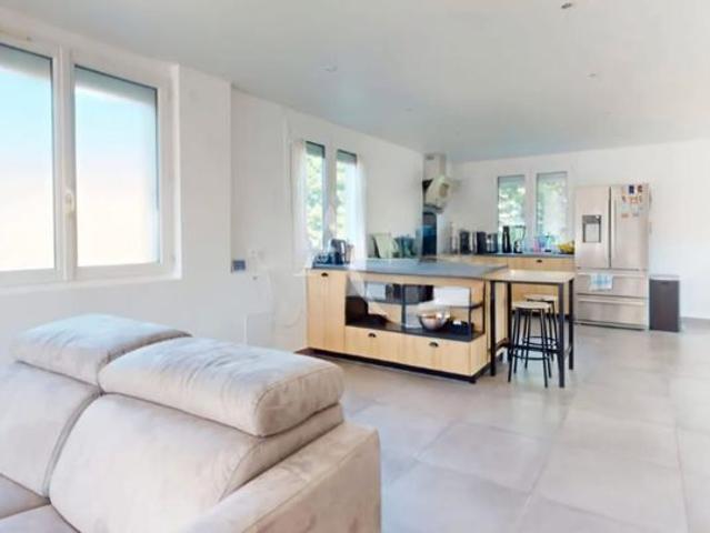 Pavillon 7 pièces 154 m²