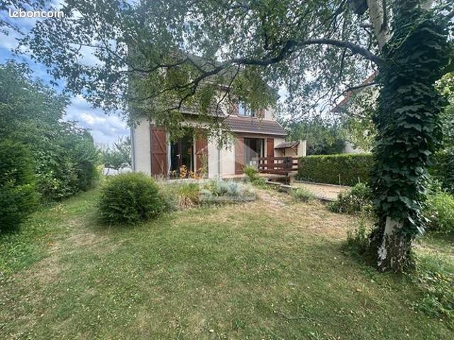 Pavillon 7 pièces 155 m²