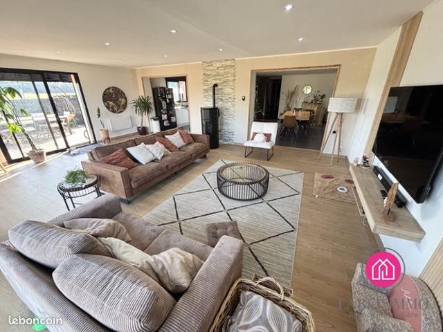 Pavillon 7 pièces 155 m²