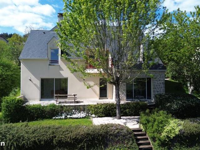 Pavillon 7 pièces 156 m²