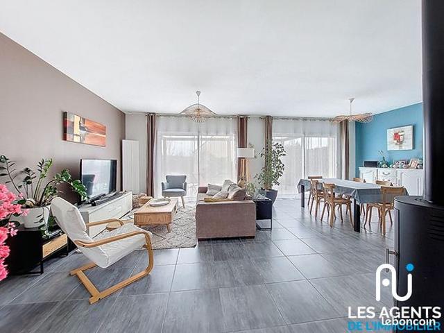 Pavillon 7 pièces 157 m²