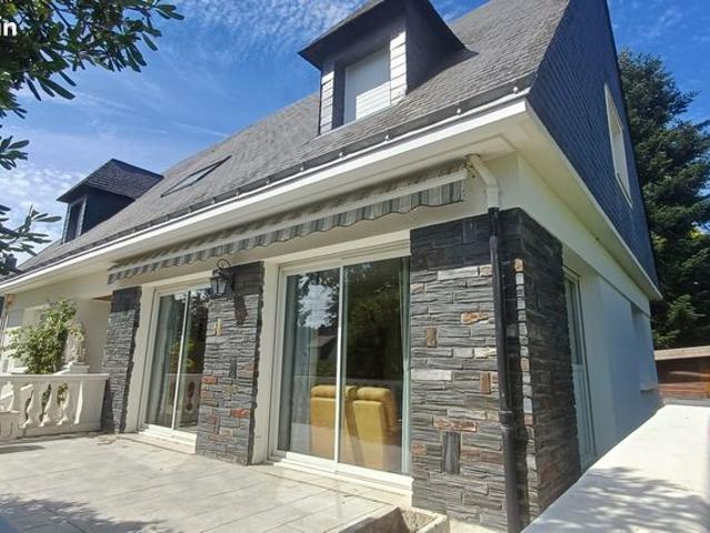 Pavillon 7 pièces 160 m²