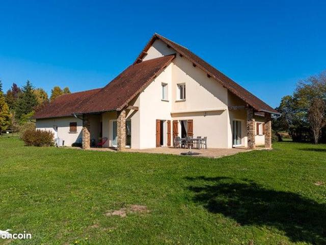 Pavillon 7 pièces 161 m²