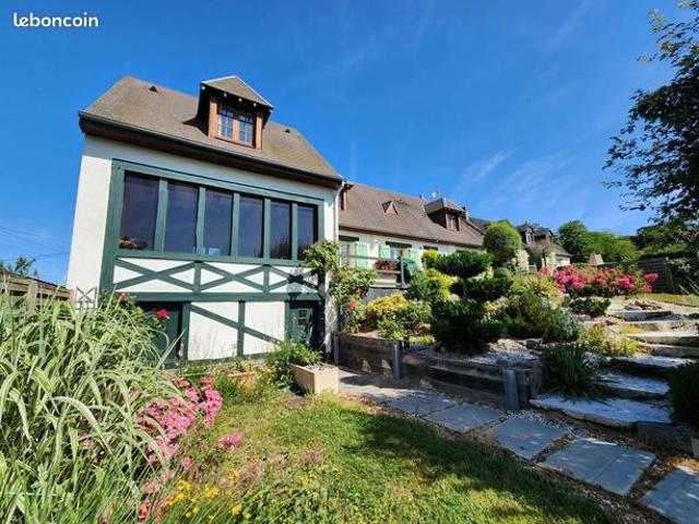 Pavillon 7 pièces 162 m²