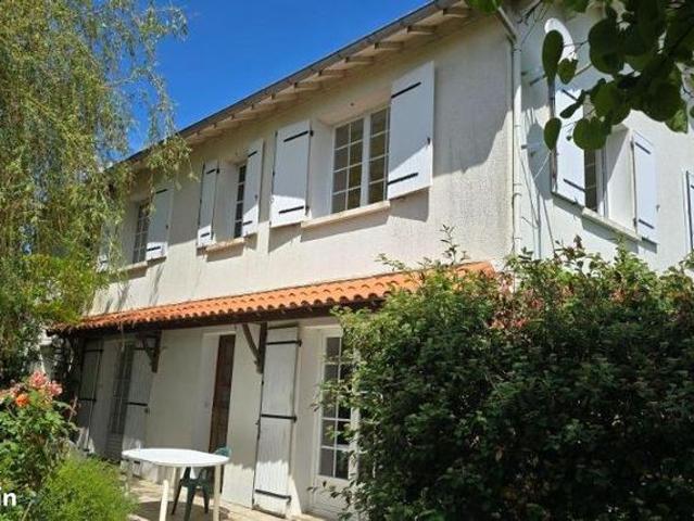 Pavillon 7 pièces 162 m²