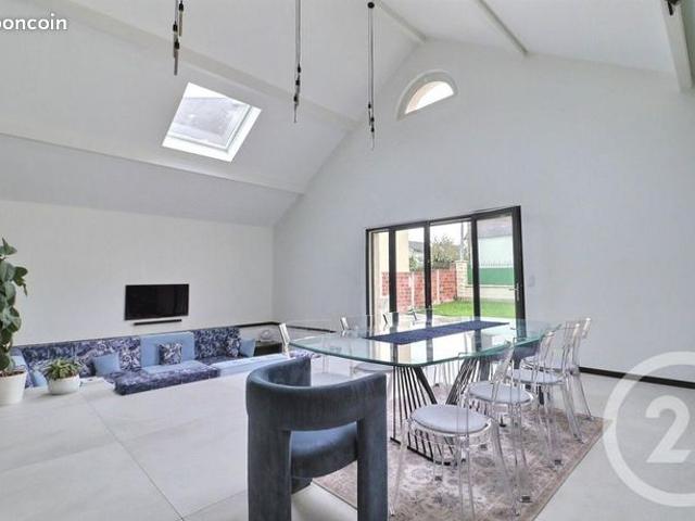 Pavillon 7 pièces 165 m²