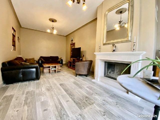 Pavillon 7 pièces 170 m²