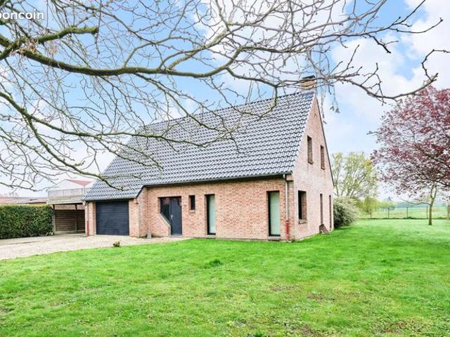 Pavillon 7 pièces 172 m²