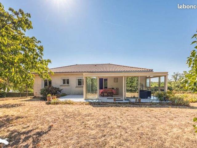 Pavillon 7 pièces 175 m²