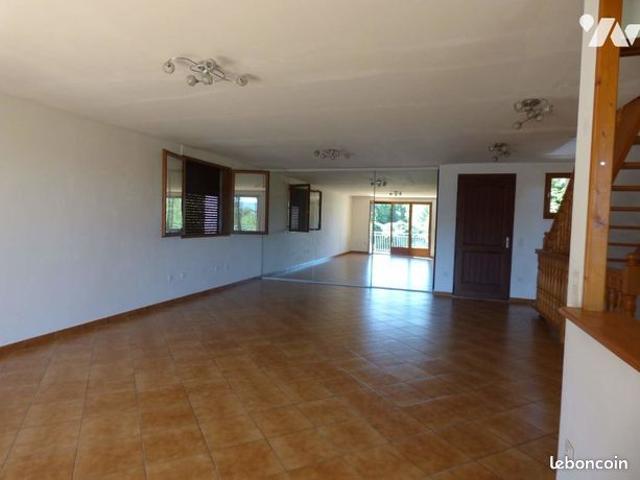 Pavillon 7 pièces 178 m²
