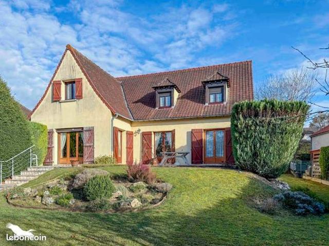 Pavillon 7 pièces 178 m²