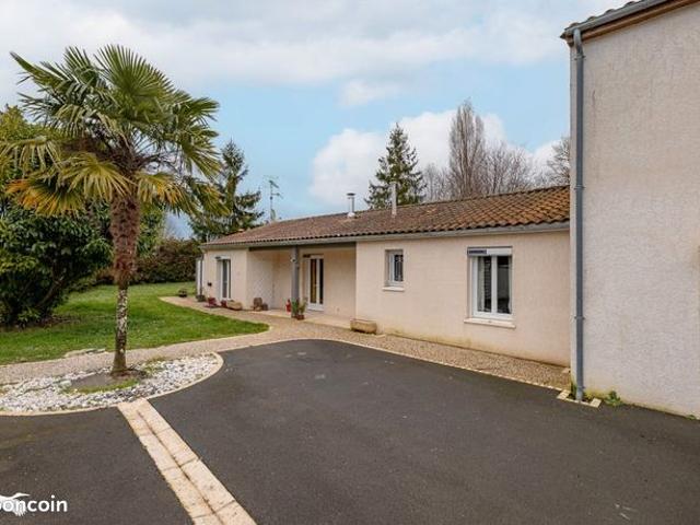 Pavillon 7 pièces 178 m²