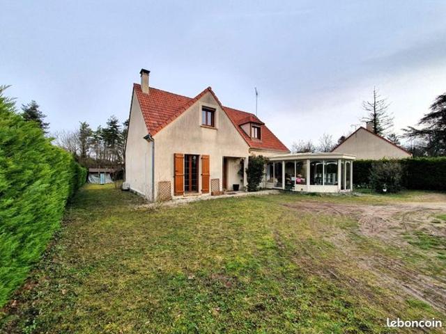 Pavillon 7 pièces 180 m²