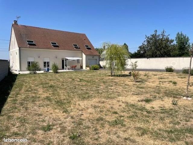 Pavillon 7 pièces 182 m²