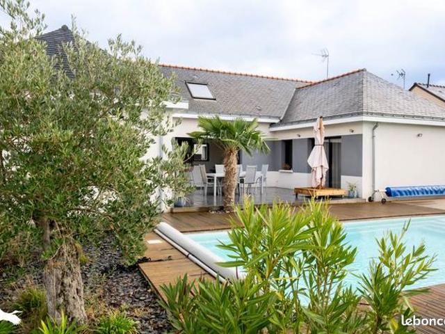 Pavillon 7 pièces 185 m²