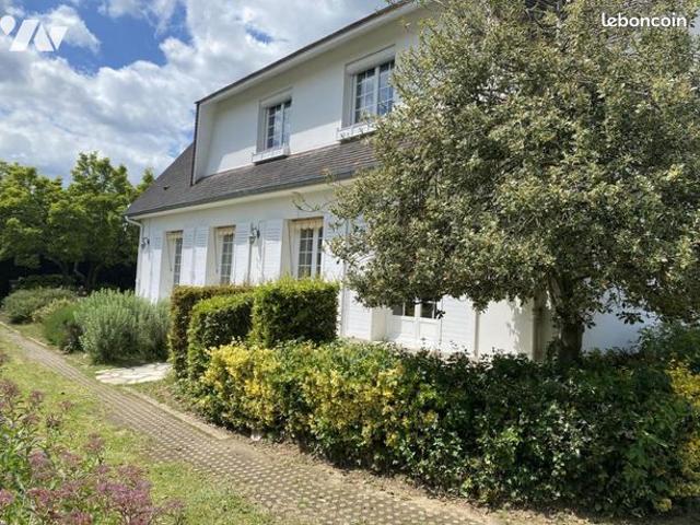 Pavillon 7 pièces 189 m²