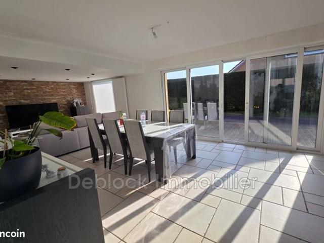Pavillon 7 pièces 191 m²