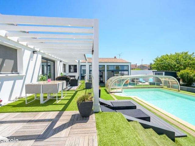 Pavillon 7 pièces 192 m²