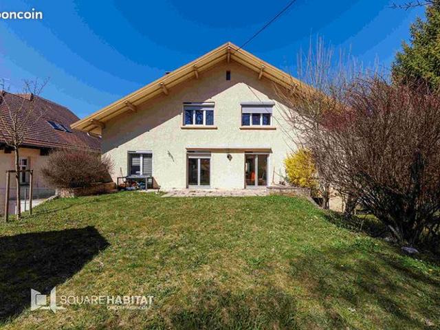 Pavillon 7 pièces 195 m²