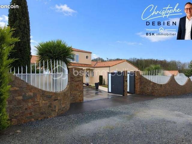 Pavillon 7 pièces 199 m²