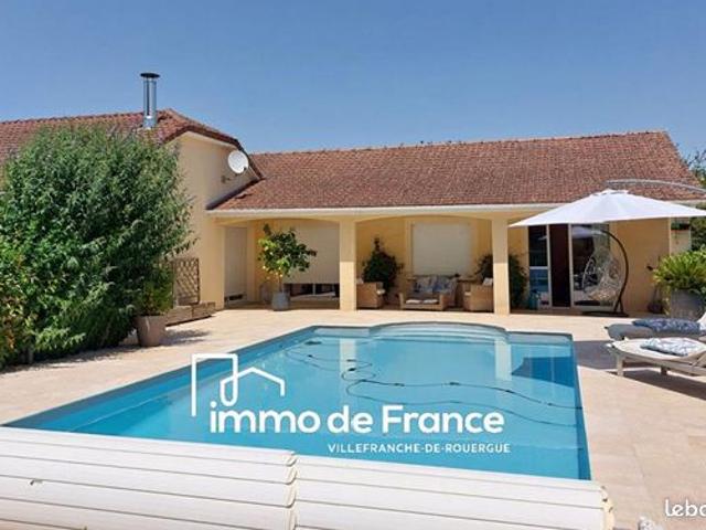 Pavillon 7 pièces 212 m²