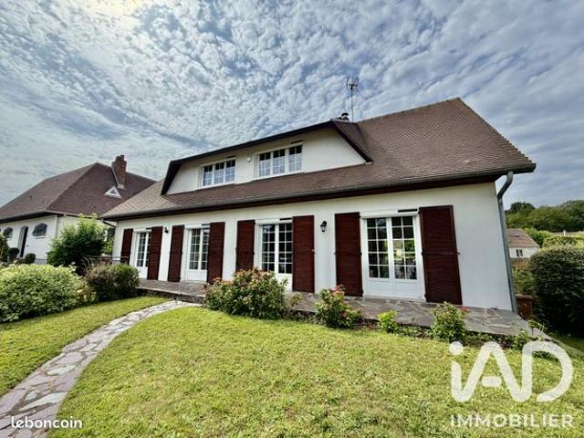 Pavillon 7 pièces 214 m²