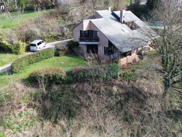 Pavillon 7 pièces 220 m²
