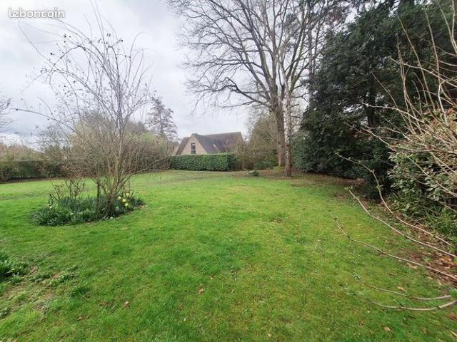 Pavillon 7 pièces 222 m²