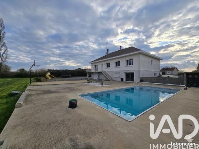 Pavillon 7 pièces 222 m²