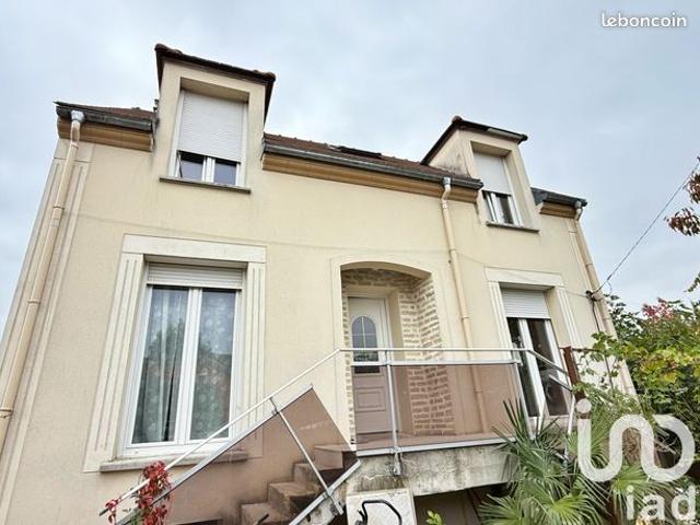 Pavillon 8 pièces 112 m²