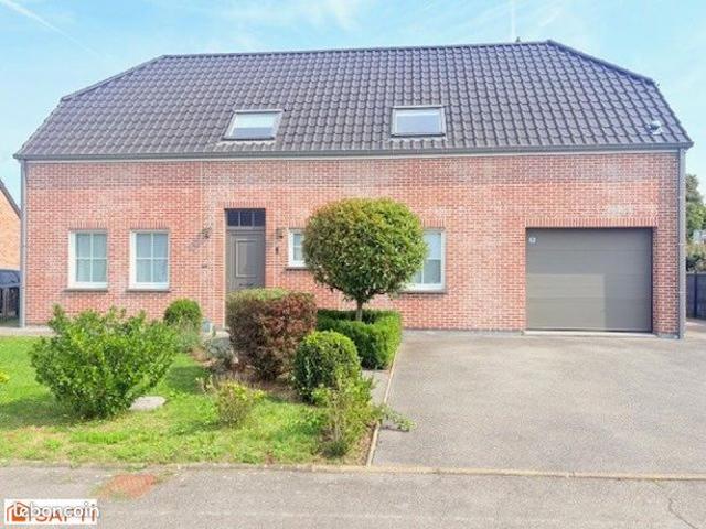 Pavillon 8 pièces 118 m²