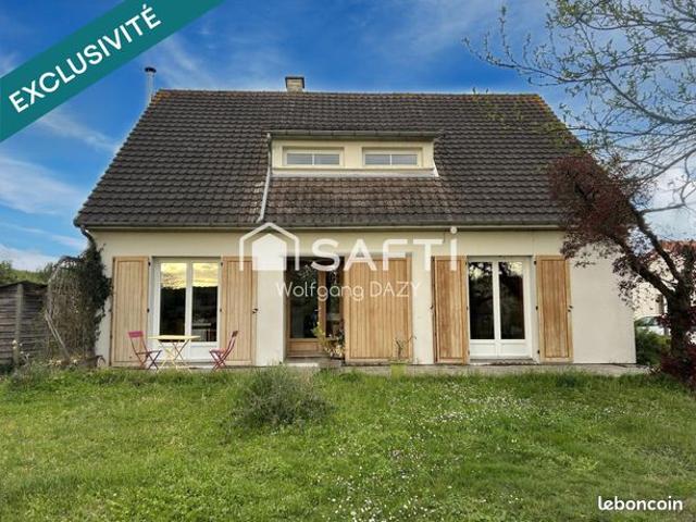 Pavillon 8 pièces 127 m²