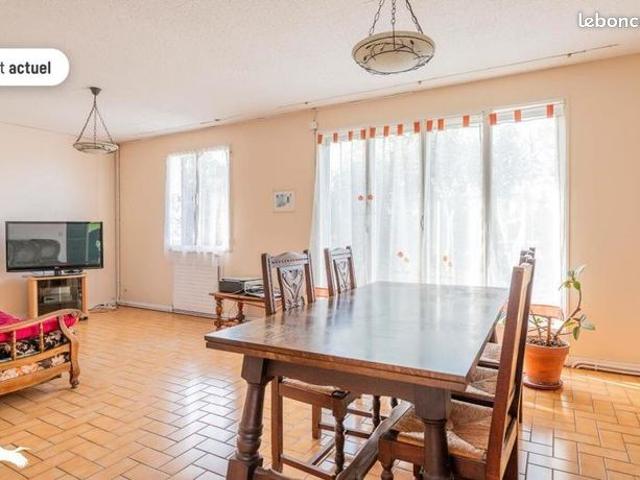 Pavillon 8 pièces 127 m²