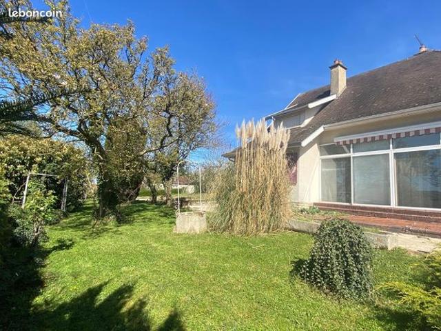 Pavillon 8 pièces 128 m²