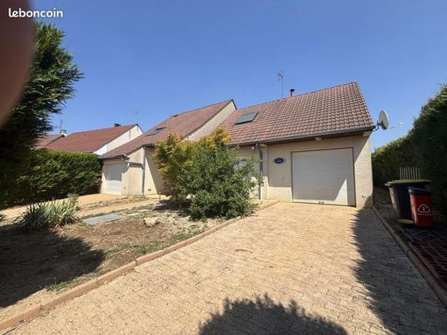 Pavillon 8 pièces 130 m²