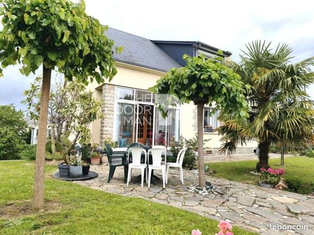 Pavillon 8 pièces 134 m²