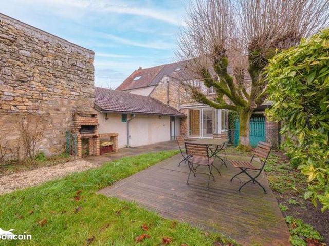 Pavillon 8 pièces 135 m²