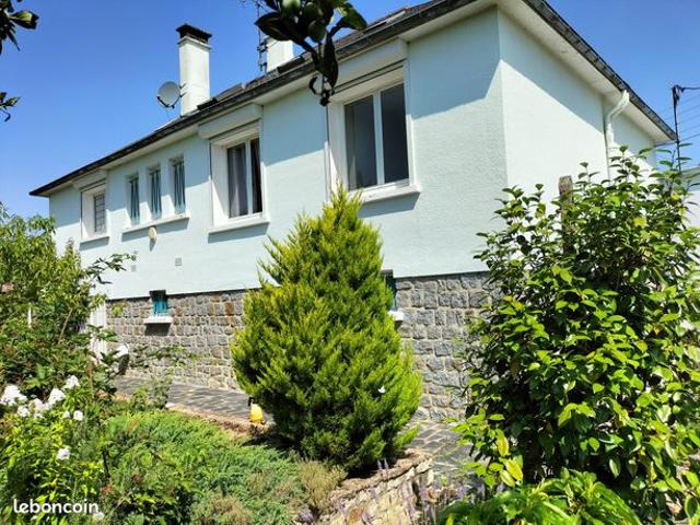 Pavillon 8 pièces 136 m²