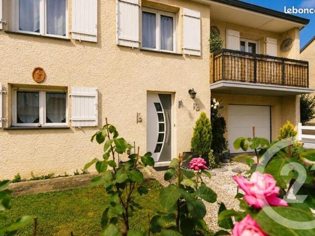 Pavillon 8 pièces 138 m²