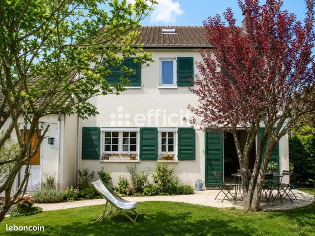 Pavillon 8 pièces 140 m²