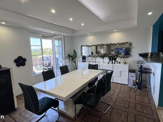 Pavillon 8 pièces 146 m²