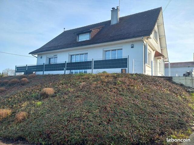 Pavillon 8 pièces 147 m²