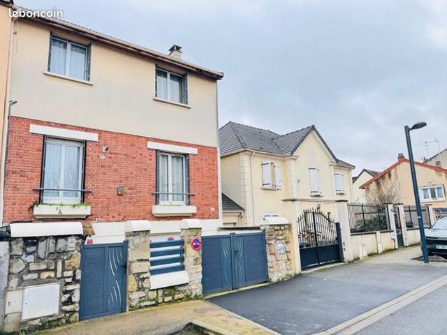 Pavillon 8 pièces 149 m²