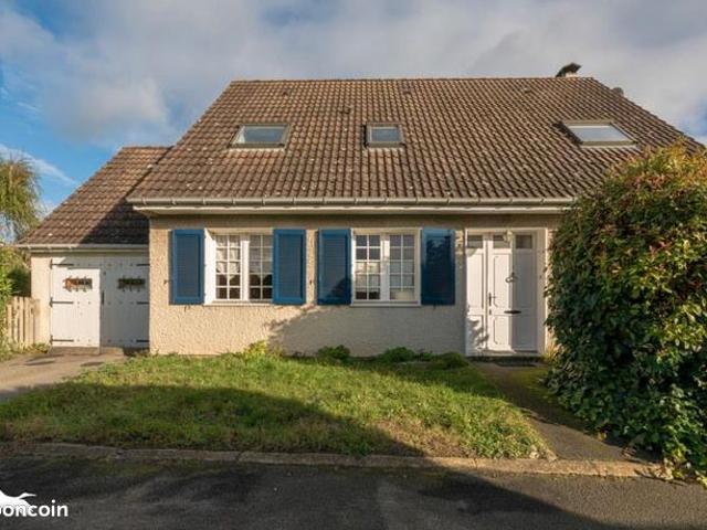 Pavillon 8 pièces 150 m²