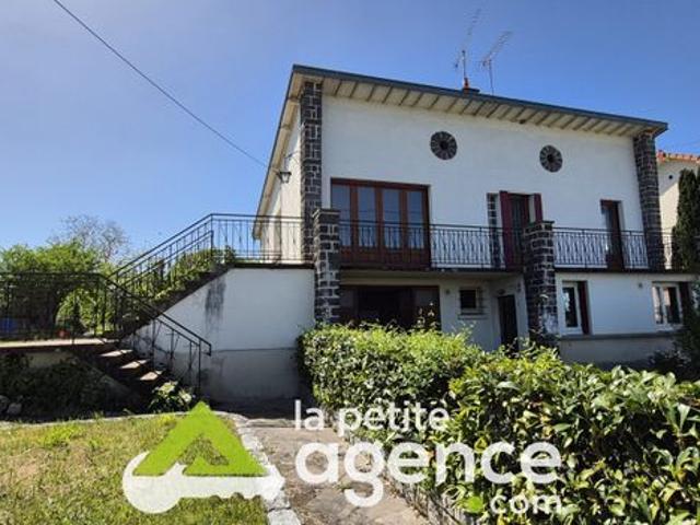 Pavillon 8 pièces 155 m²