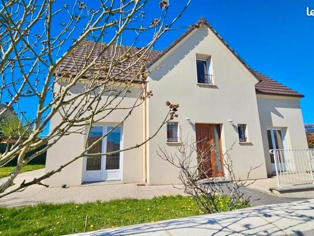 Pavillon 8 pièces 156 m²