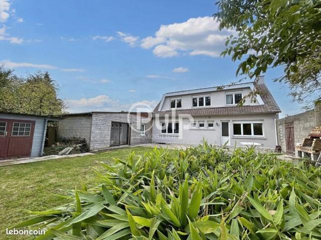 Pavillon 8 pièces 160 m²