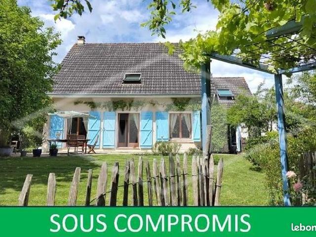 Pavillon 8 pièces 160 m²